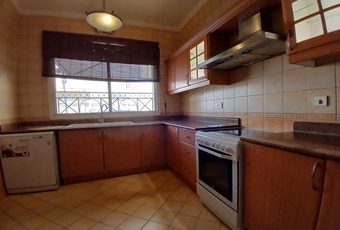 938755 - Property Image 3