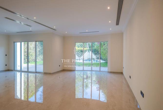 970525 - Property Image 3