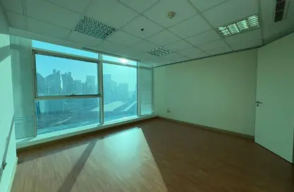 مساحات مكتبية - استوديو - 2 حمامات للايجار في برج الجزيرة - الخليج الجنوبي - الخليج الغربي - الدوحة