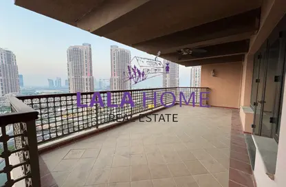 Apartment - 2 Bedrooms - 3 Bathrooms for sale in Piazza Arabia - Porto Arabia - The Pearl Island - Doha
