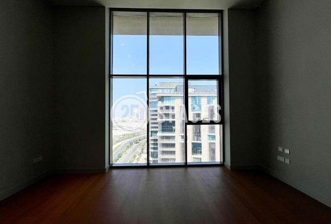 977811 - Property Image 3