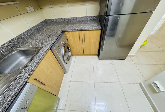 982836 - Property Image 3