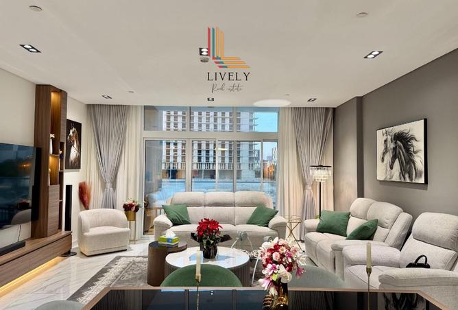 976532 - Property Image 3