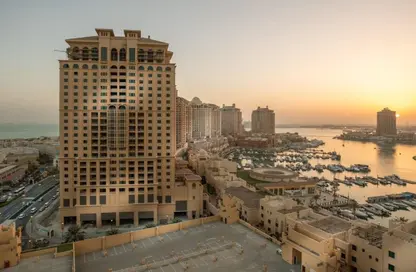 Apartment - 2 Bedrooms - 2 Bathrooms for rent in One Porto Arabia - Porto Arabia - The Pearl Island - Doha