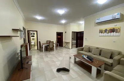 Apartment - 2 Bedrooms - 2 Bathrooms for rent in Mirqab Mall - Al Mirqab Al Jadeed - Doha