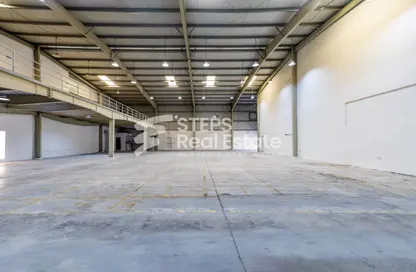 Warehouse - Studio - 7+ Bathrooms for rent in East Industrial Street - Birkat Al Awamer - Al Wakra