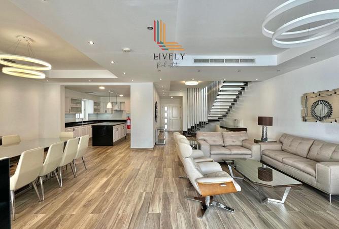 963074 - Property Image 3