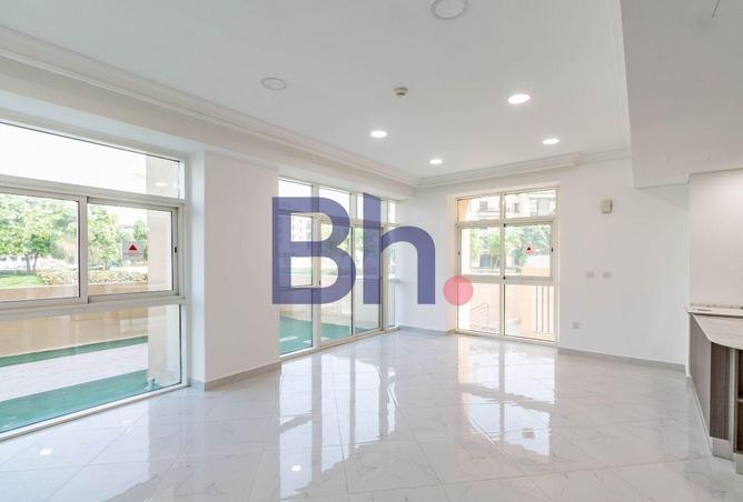 970227 - Property Image 3