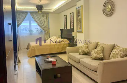 Apartment - Studio - 1 Bathroom for rent in Tower 23 - Viva Bahriyah - The Pearl Island - Doha