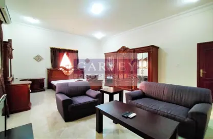 Apartment - 1 Bathroom for rent in Al Dafna - Al Dafna - Doha
