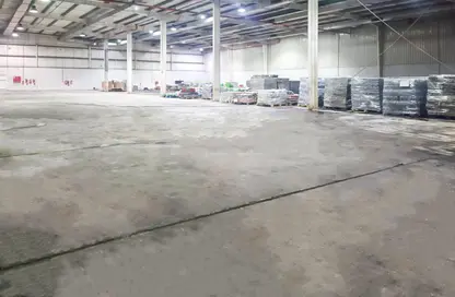 Warehouse - Studio for rent in Industrial Area 1 - Industrial Area - Doha