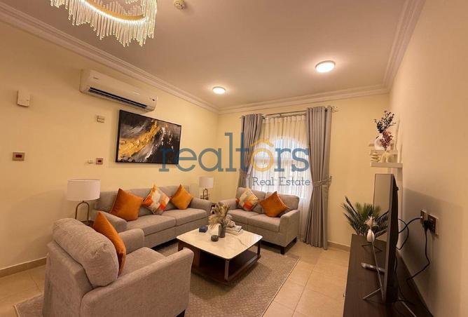 955349 - Property Image 3