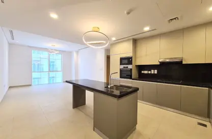 Apartment - 1 Bedroom - 2 Bathrooms for rent in Floresta Gardens - Floresta Gardens - The Pearl Island - Doha