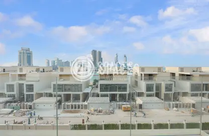 Apartment - 2 Bedrooms - 4 Bathrooms for rent in Gewan Island - The Pearl Island - Doha