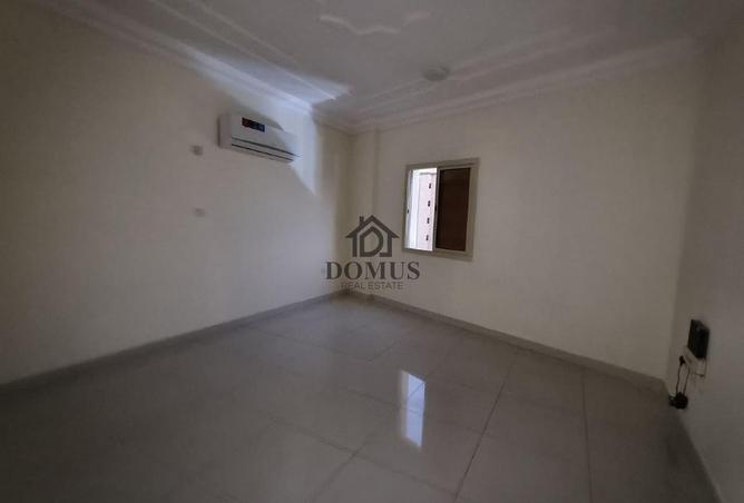 931253 - Property Image 2
