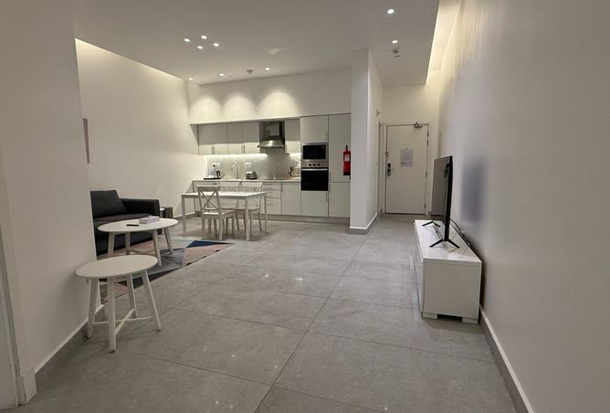 987627 - Property Main Image