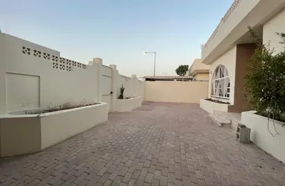 فيلا - 4 غرف نوم - 4 حمامات للايجار في قرية النخيل السكنية - سلاطة الجديدة - سلاطة - الدوحة