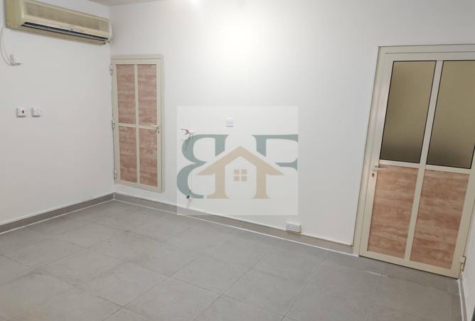 953219 - Property Image 2