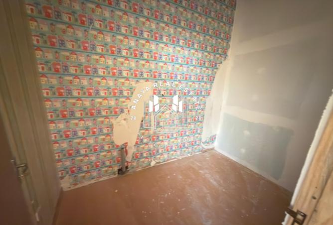 992558 - Property Image 3