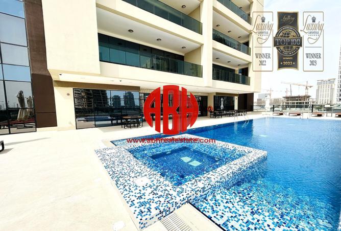 998798 - Property Image 2