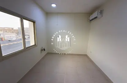 مجمع سكني - 2 غرف نوم - 1 حمام للايجار في العزيزية - العزيزية - الدوحة