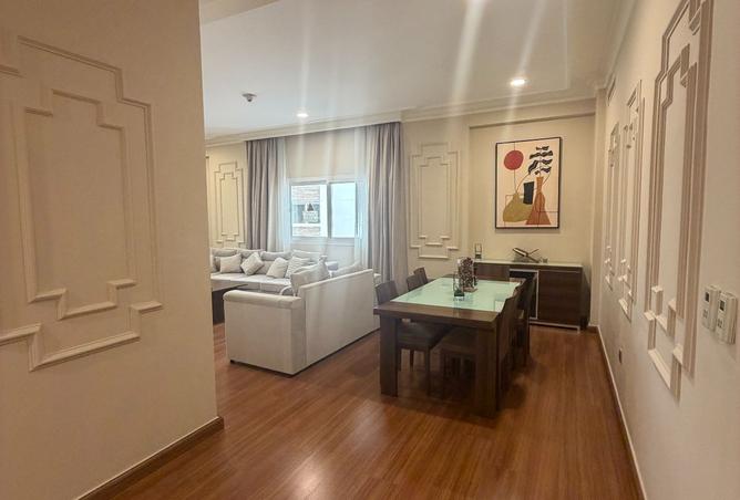 1008419 - Property Image 2