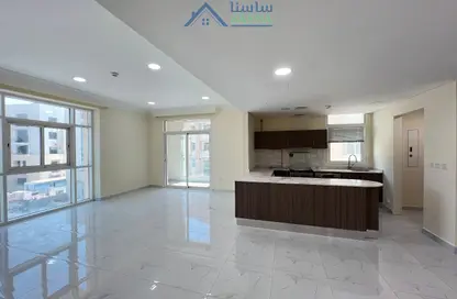 Apartment - 2 Bedrooms - 4 Bathrooms for sale in Fox Hills - Fox Hills - Lusail