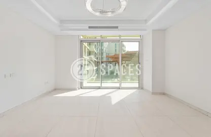 Apartment - 1 Bedroom - 2 Bathrooms for rent in Gewan Island - The Pearl Island - Doha