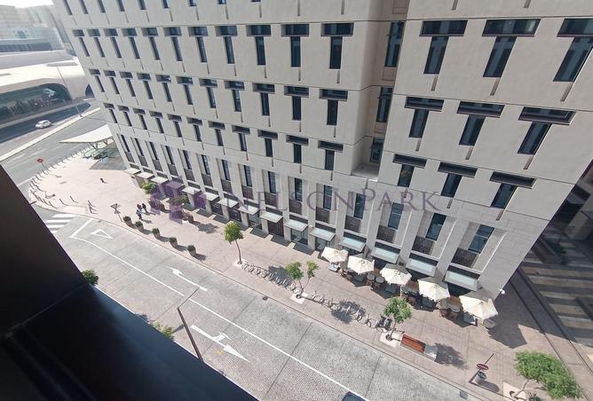 812551 - Property Image 3