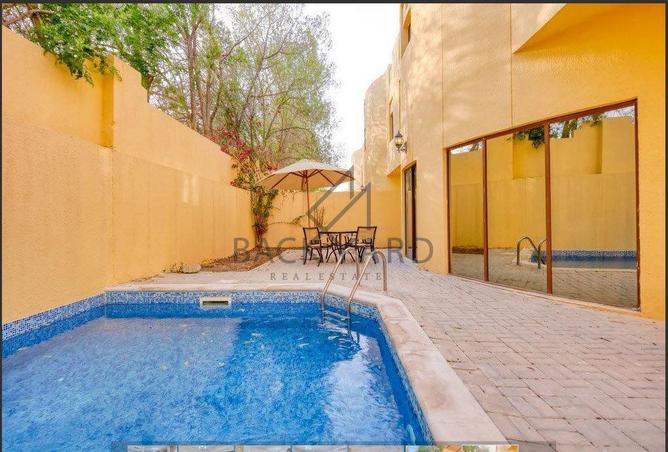 955716 - Property Image 3