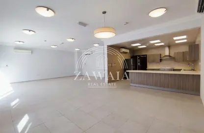 Villa - 4 Bedrooms - 6 Bathrooms for rent in Ain Khaled Villas - Ain Khaled - Doha
