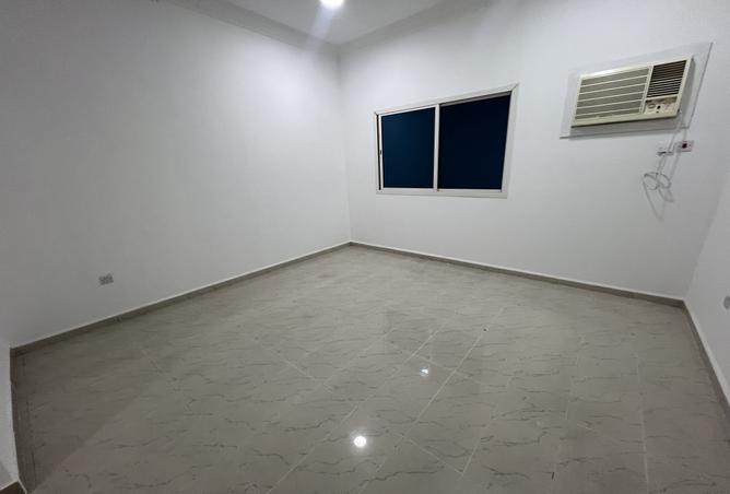 940398 - Property Main Image