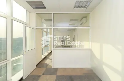 Office Space - Studio - 1 Bathroom for rent in Industrial Area 2 - Industrial Area - Industrial Area - Doha