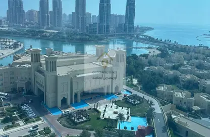 Apartment - 2 Bedrooms - 4 Bathrooms for rent in Zig Zag Tower A - Zig Zag Towers - West Bay - Doha