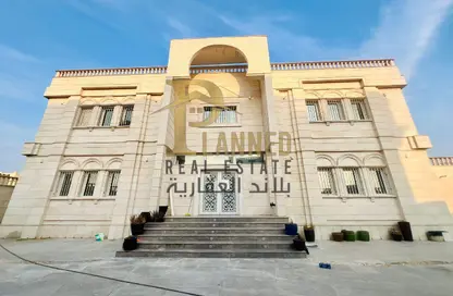 Villa - 7+ Bedrooms - 7+ Bathrooms for sale in Al Kheesa - Al Kheesa - Umm Salal Mohammed