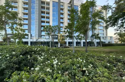 Apartment - 1 Bedroom - 3 Bathrooms for sale in Lusail Residence - Marina District - Lusail