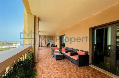 Apartment - 2 Bedrooms - 3 Bathrooms for rent in East Porto Drive - Porto Arabia - The Pearl Island - Doha