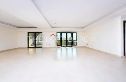 Apartment - 2 Bedrooms - 3 Bathrooms for rent in East Porto Drive - Porto Arabia - The Pearl Island - Doha