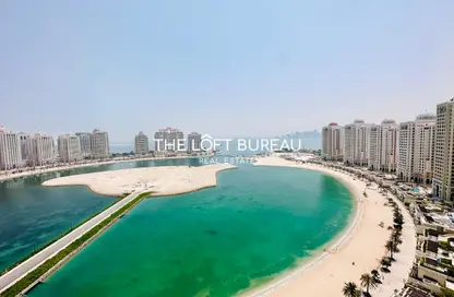 Apartment - 3 Bedrooms - 4 Bathrooms for rent in Viva West - Viva Bahriyah - The Pearl Island - Doha