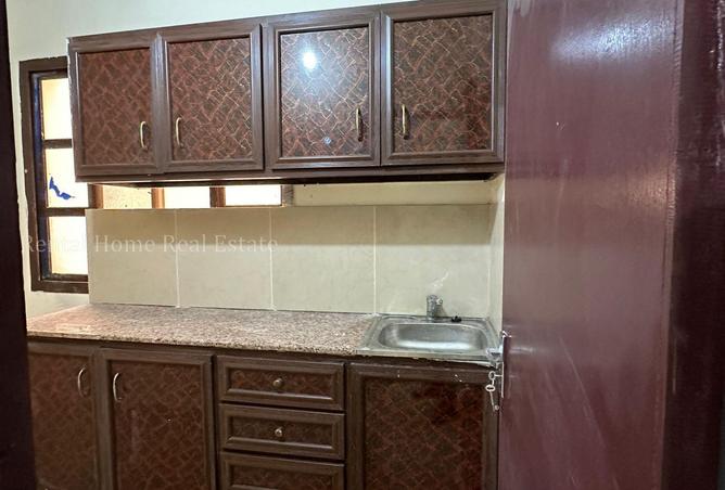 1010180 - Property Image 3