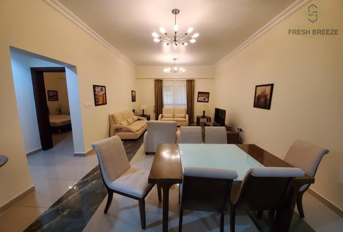 903416 - Property Image 2