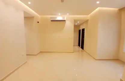 Apartment - 2 Bedrooms - 2 Bathrooms for rent in Old Airport Road - Doha