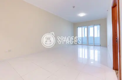 Apartment - 3 Bedrooms - 3 Bathrooms for rent in Viva East - Viva Bahriyah - The Pearl Island - Doha