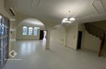 Compound - 5 Bedrooms - 4 Bathrooms for rent in Al Thumama - Al Thumama - Doha