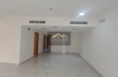 Apartment - 3 Bedrooms - 3 Bathrooms for rent in Al Mansoura - Al Mansoura - Doha