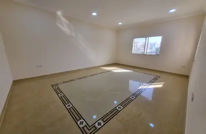 مجمع سكني - 4 غرف نوم - 4 حمامات للايجار في 871 شارع - جنوب الدحيل - الدحيل - الدوحة