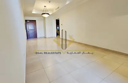 Apartment - 1 Bedroom - 2 Bathrooms for rent in West Porto Drive - Porto Arabia - The Pearl Island - Doha
