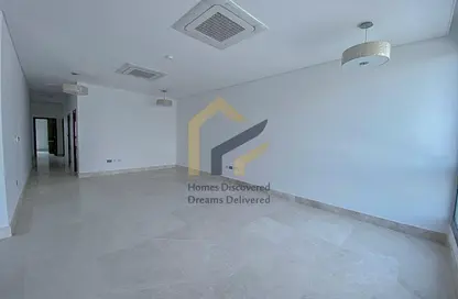 Apartment - 2 Bedrooms - 3 Bathrooms for rent in Al Kheesa - Al Kheesa - Umm Salal Mohammed
