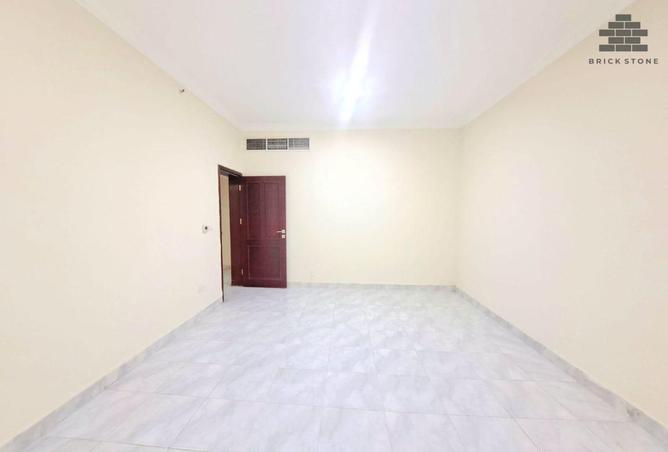 902763 - صورة العقار 2