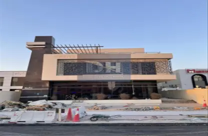 Whole Building - Studio - 5 Bathrooms for rent in D-Ring Road - D-Ring - Doha